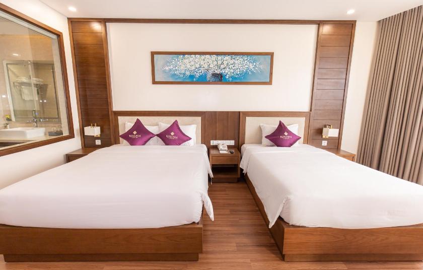 Phòng Grand 3 Người, Nhìn Một Phần Ra Biển Với Trà Chiều/Đợt Lưu Trú Phòng Grand 3 Người, Nhìn Một Phần Ra Biển Với Trà Chiều/Đợt Lưu Trú