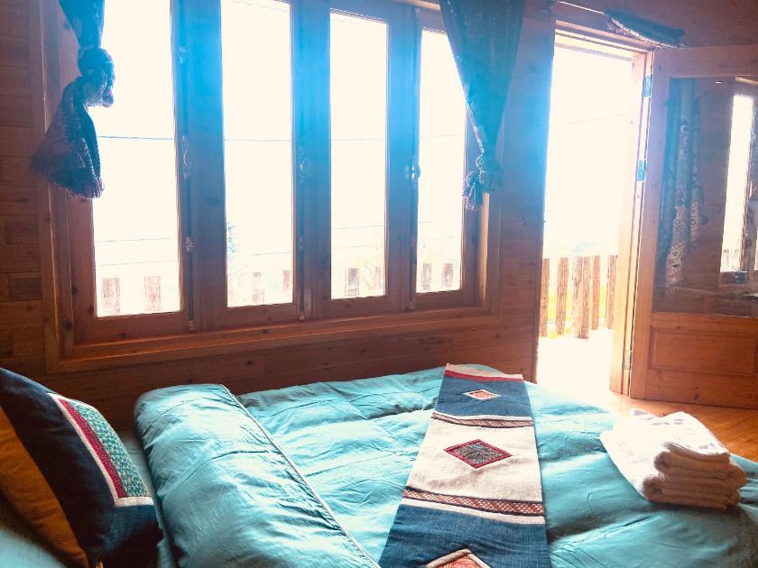 Suite Gia Đình Deluxe