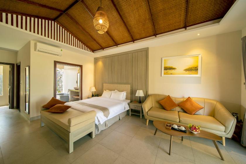 One Bed Room Villa Beach Front