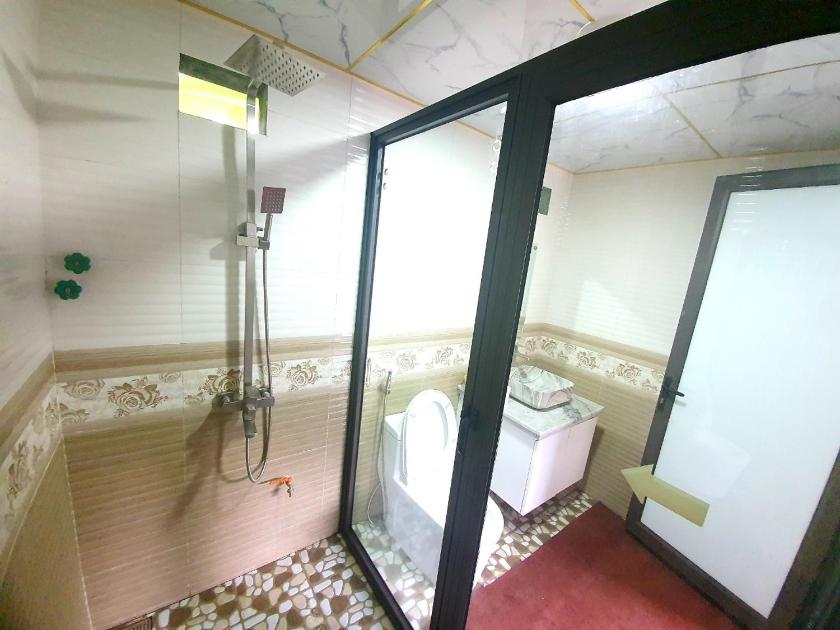 Phòng 3 Người Nhìn Ra Hồ Bơi