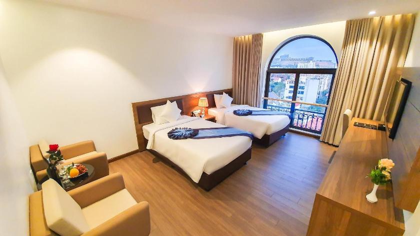 Phòng 2 Giường Đơn Nhìn Ra Thành Phố