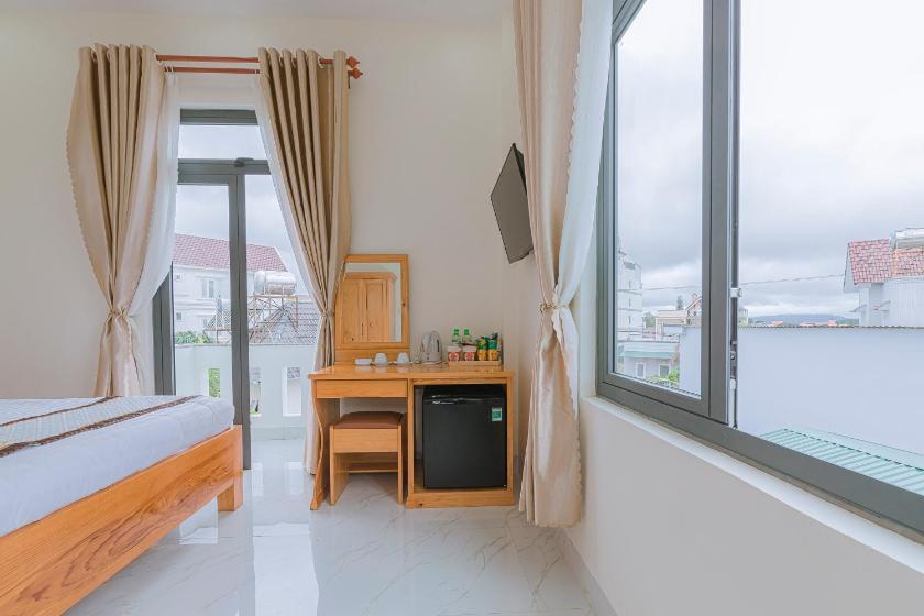 Phòng Có Giường Cỡ King Với Ban Công