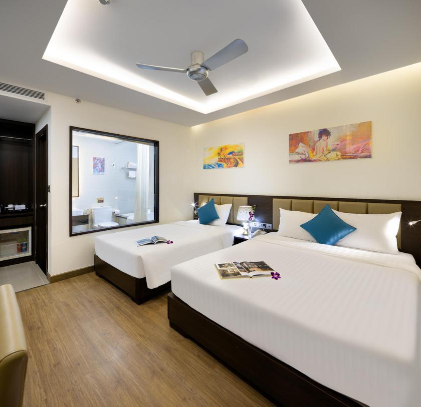 Phòng Deluxe Giường Đôi/2 Giường Đơn Nhìn Ra Thành Phố