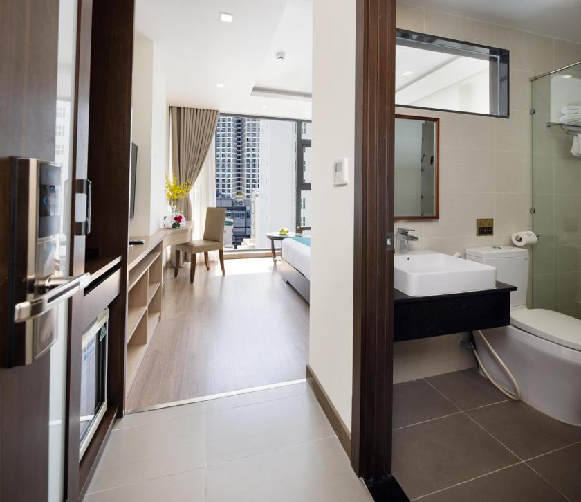 Phòng Deluxe Giường Đôi Nhìn Ra Biển