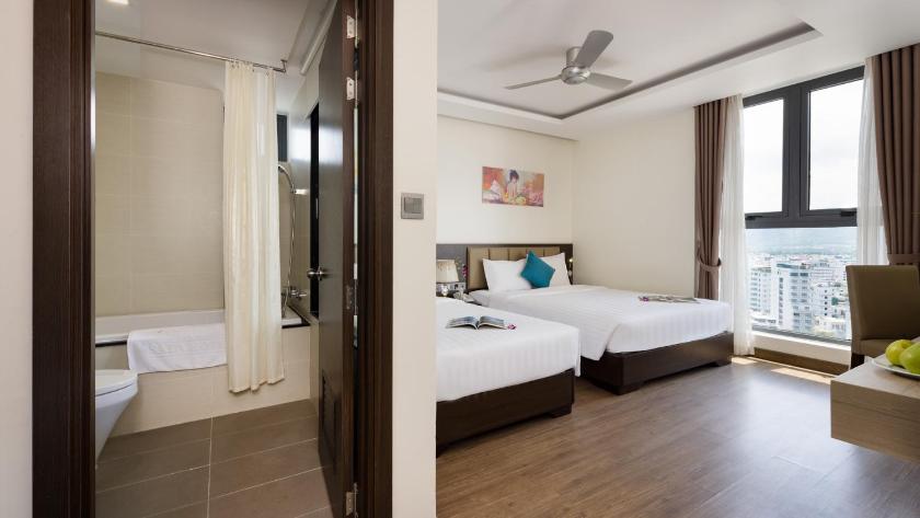 Phòng Deluxe Giường Đôi/2 Giường Đơn Nhìn Ra Thành Phố