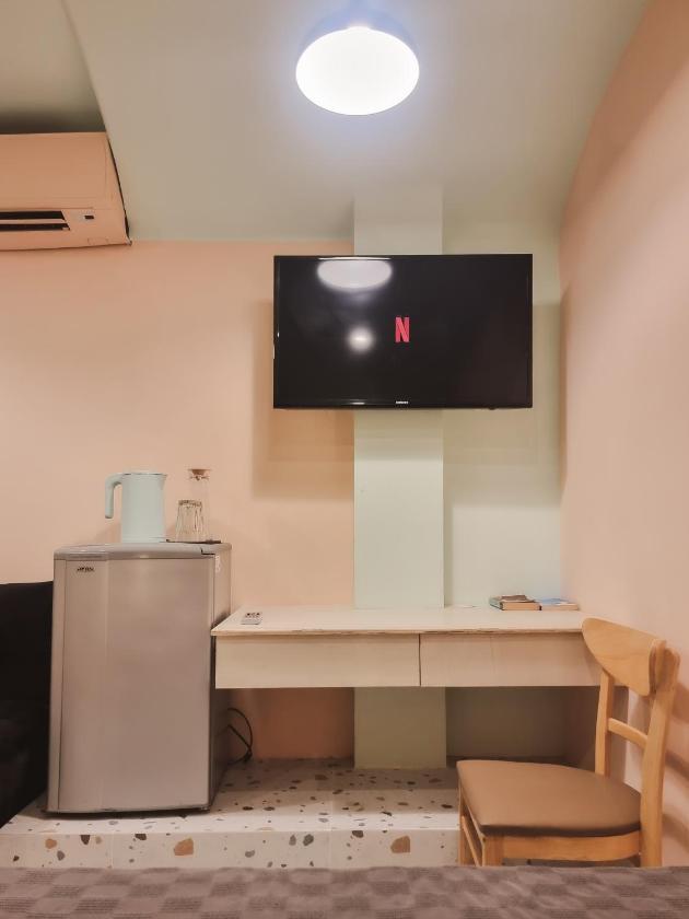 Studio Deluxe Có Giường Cỡ Queen  Studio Deluxe Có Giường Cỡ Queen