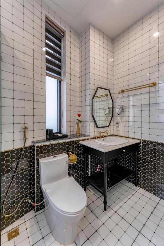 Phòng Deluxe Giường Đôi Có Ban Công Phòng Deluxe Giường Đôi Có Ban Công