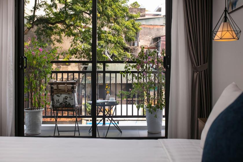 Suite Gia Đình Có Ban Công