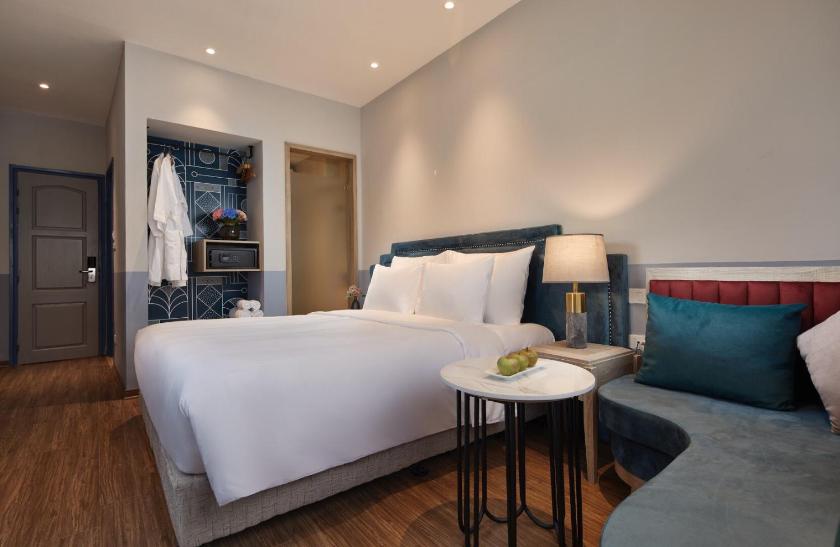 Suite Nhìn Ra Thành Phố