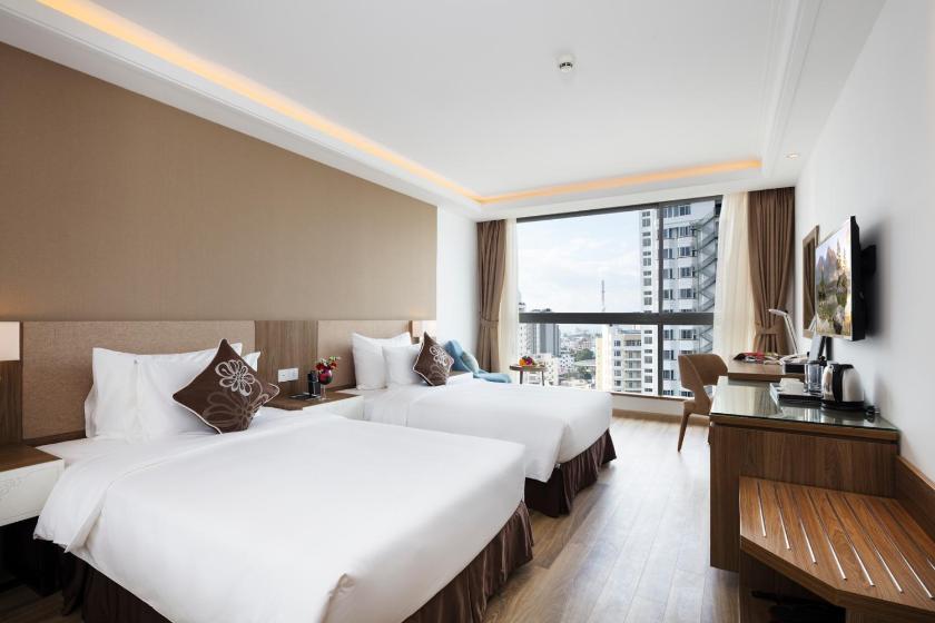 Phòng Senior Deluxe 2 Giường Đơn Nhìn Ra Biển