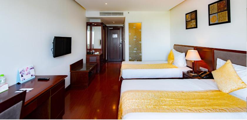 Phòng Superior 2 giường đơn nhìn ra cảnh thành phố Phòng Superior 2 giường đơn nhìn ra cảnh thành phố