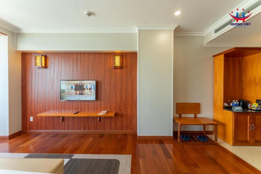 Phòng Luxury Giường Đôi Nhìn ra Biển Phòng Luxury Giường Đôi Nhìn ra Biển