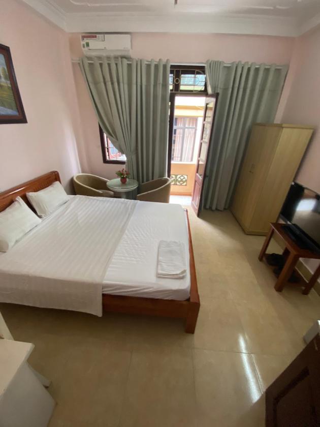 Studio Có Giường Cỡ King