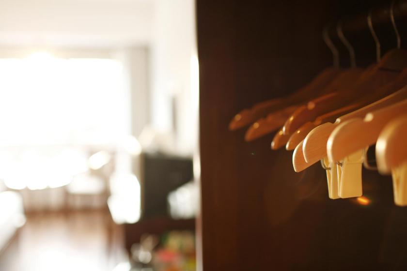 Phòng Deluxe Giường Đôi Nhìn Ra Thành Phố