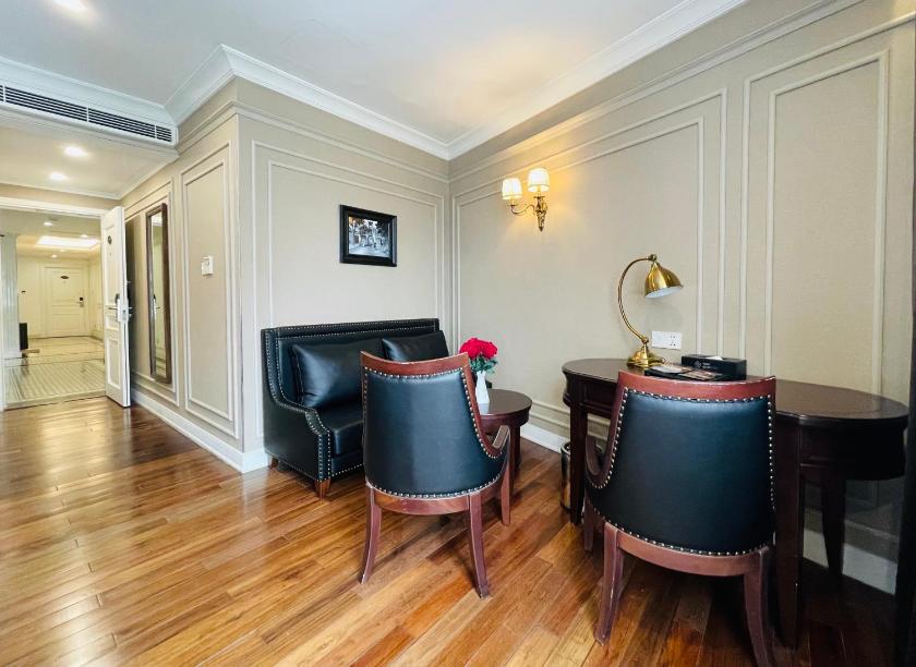 Suite Nhìn Ra Thành Phố Suite Nhìn Ra Thành Phố