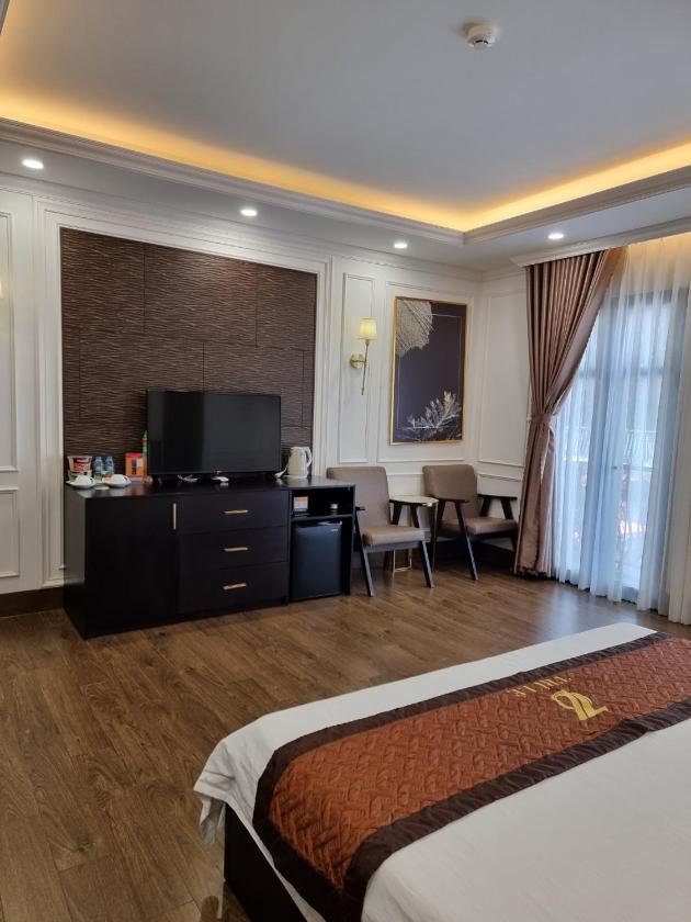 Phòng Có Giường Cỡ King Với Ban Công