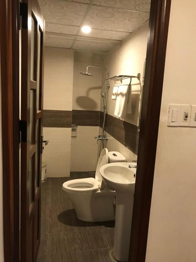 Phòng Deluxe Giường Đôi Có Ban Công