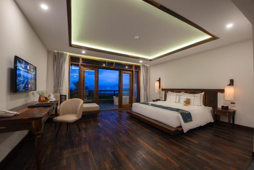 Phòng Premium Nhìn Ra Biển Có Giường Cỡ King Phòng Premium Nhìn Ra Biển Có Giường Cỡ King
