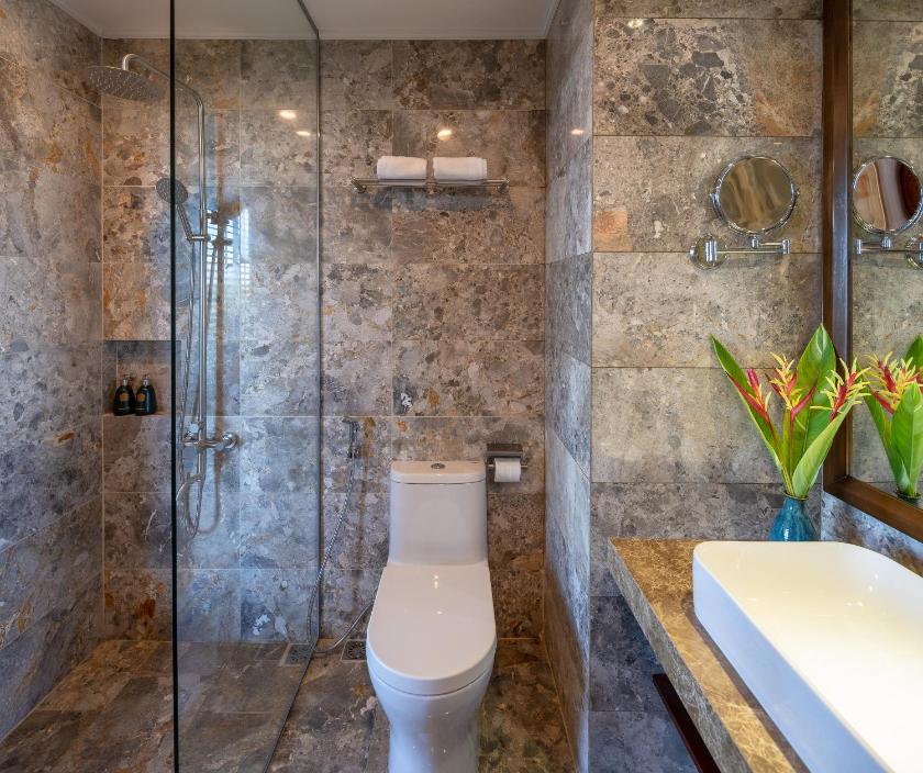 Phòng Deluxe 2 Giường đơn có Ban công Phòng Deluxe 2 Giường đơn có Ban công