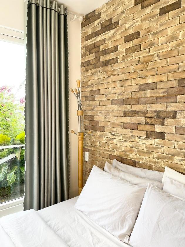 Phòng Giường Đôi Hạng Bình Dân Phòng Giường Đôi Hạng Bình Dân