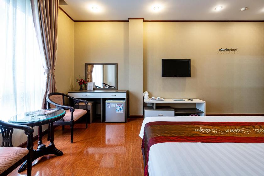 Suite Tiêu Chuẩn Suite Tiêu Chuẩn