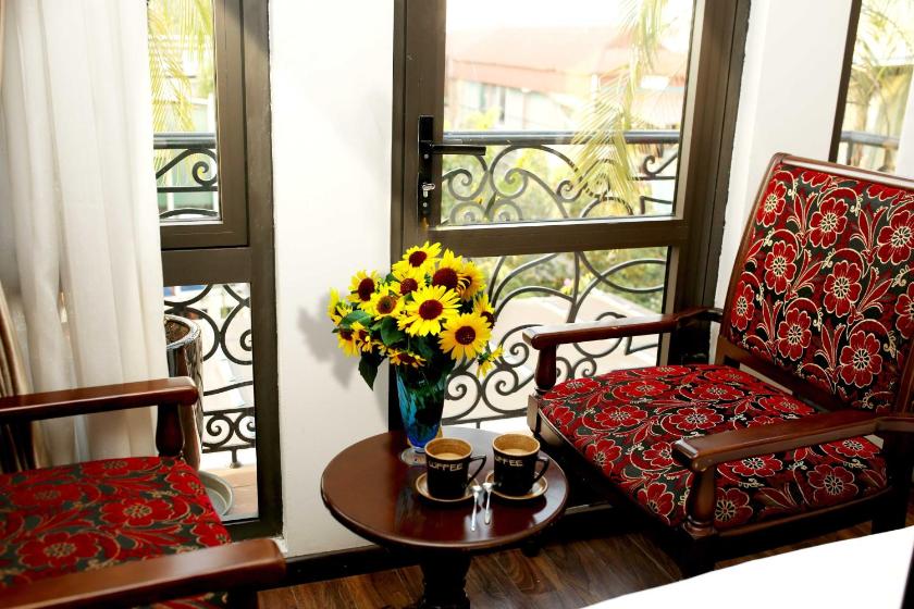 Suite Junior Có Ban Công