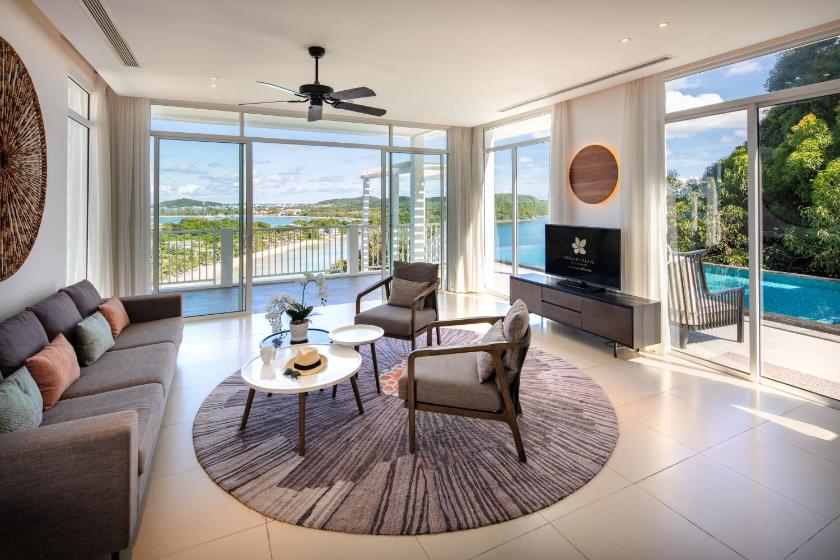 Biệt Thự 4 Phòng Ngủ Nhìn Ra Biển Có Hồ Bơi Riêng  Biệt Thự 4 Phòng Ngủ Nhìn Ra Biển Có Hồ Bơi Riêng