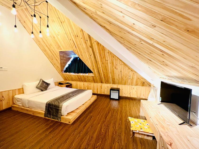 Phòng Deluxe Có Giường Cỡ Queen Phòng Deluxe Có Giường Cỡ Queen