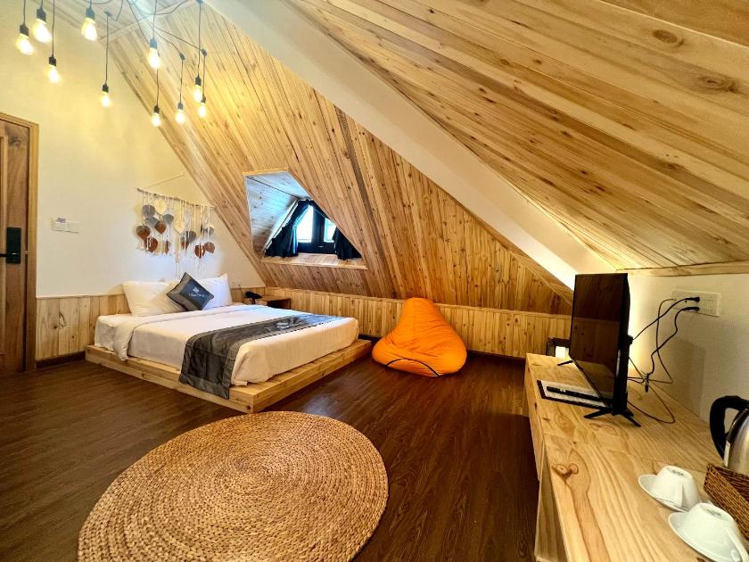 Phòng Deluxe Có Giường Cỡ Queen Phòng Deluxe Có Giường Cỡ Queen