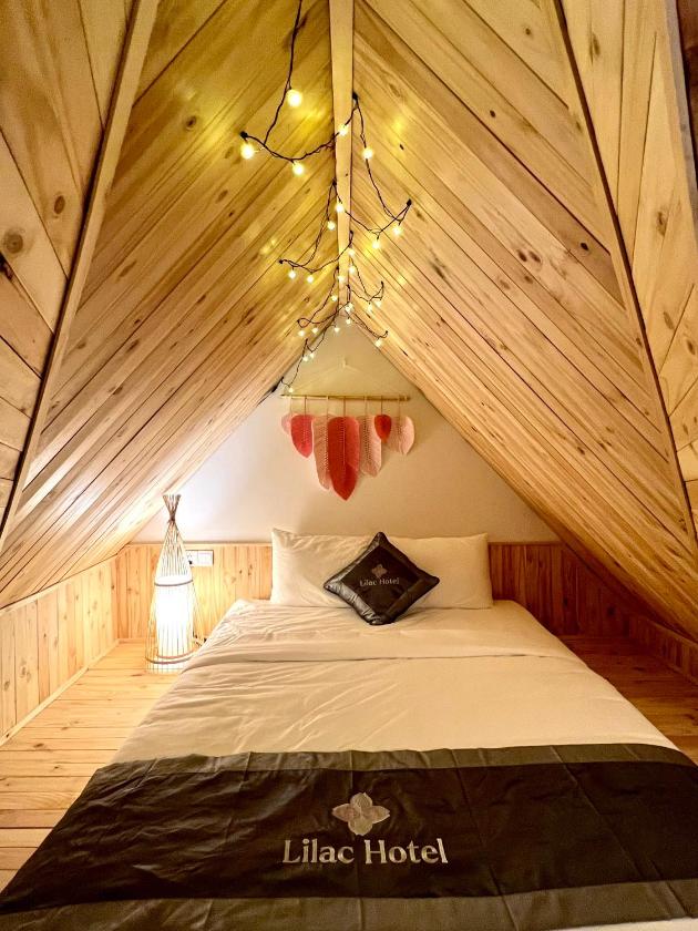 Phòng Deluxe Có 2 Giường Cỡ Queen Phòng Deluxe Có 2 Giường Cỡ Queen