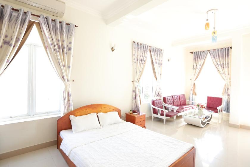 Phòng Gia Đình Có Ban Công