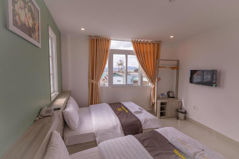 Phòng Superior 4 Người Phòng Superior 4 Người