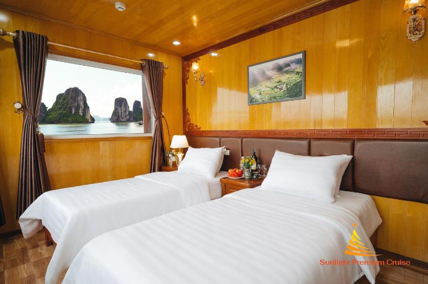 Deluxe double or Twin cabin with Seaview
