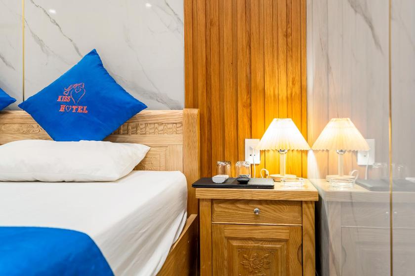 Phòng Giường Đôi Có Bồn Tắm Spa Phòng Giường Đôi Có Bồn Tắm Spa