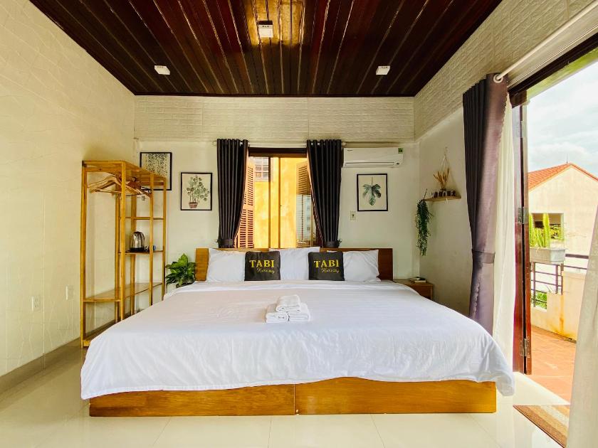 Phòng Có Giường Cỡ King Với Ban Công