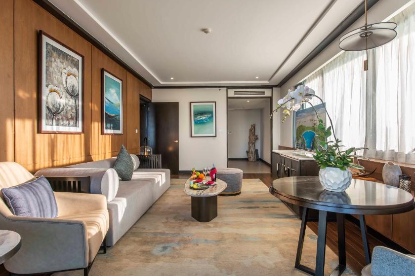 Suite Executive VinWonders Giường Cỡ King