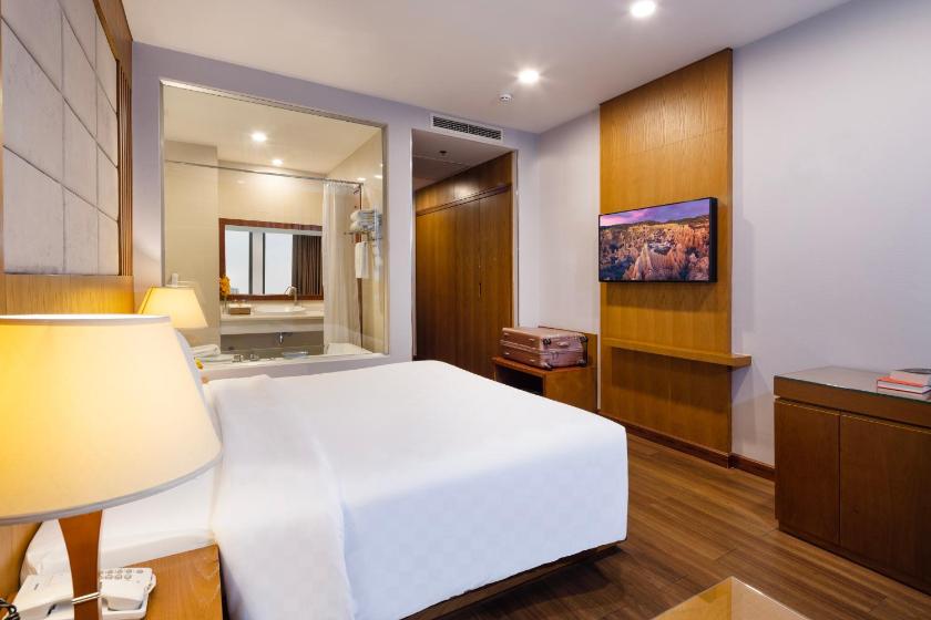 Phòng Executive Giường Đôi Nhìn Ra Thành Phố Và Trà Chiều Hằng Ngày