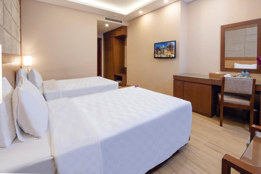 Phòng Deluxe 2 Giường Đơn Có Cửa Sổ + Minibar Miễn Phí