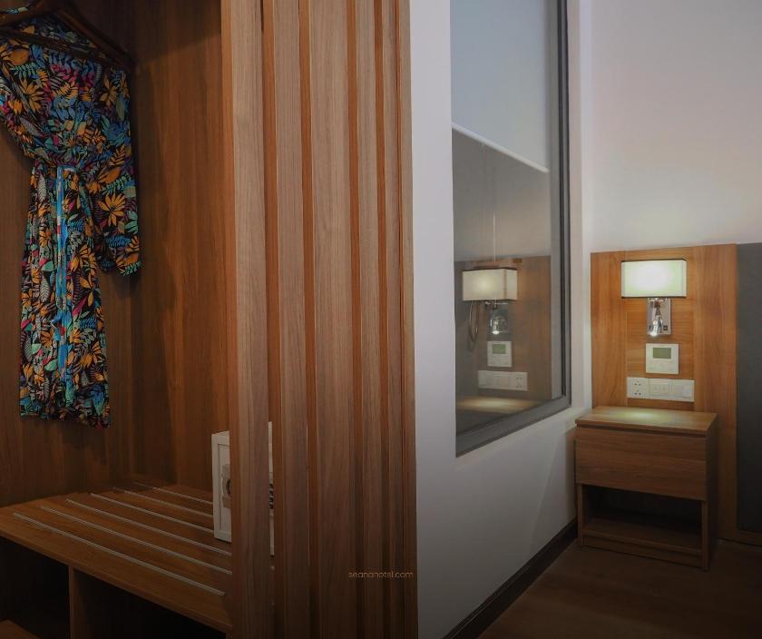 Phòng Deluxe Giường Đôi/2 Giường Đơn Nhìn Ra Thành Phố