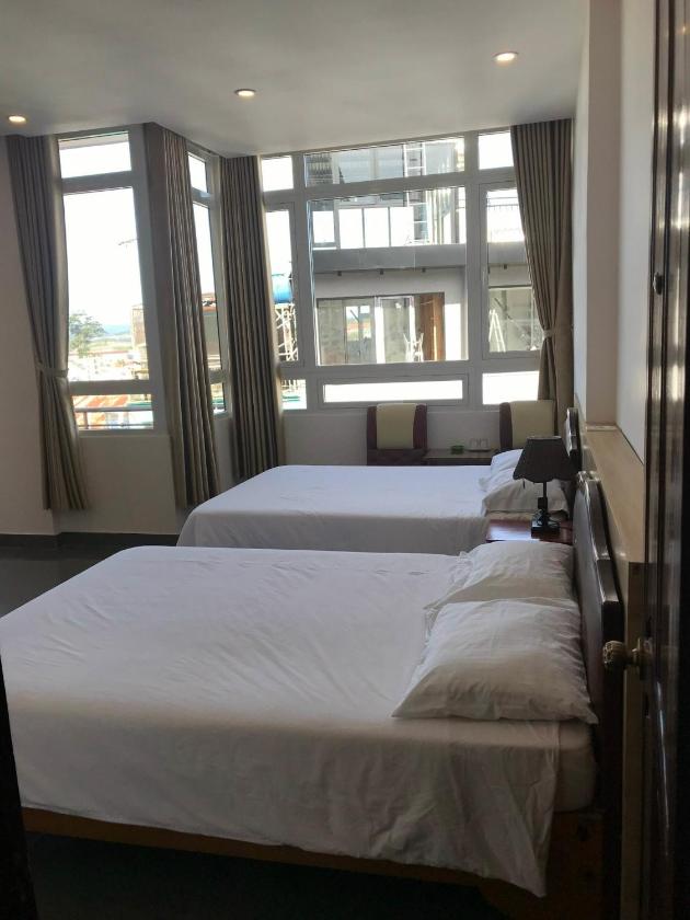 Phòng 4 Người Có Ban Công Phòng 4 Người Có Ban Công