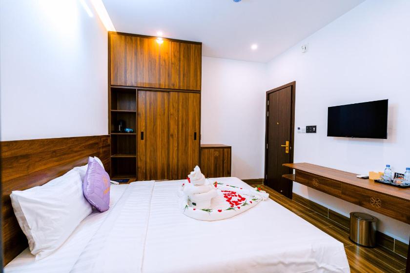 Phòng Deluxe Có Giường Cỡ King