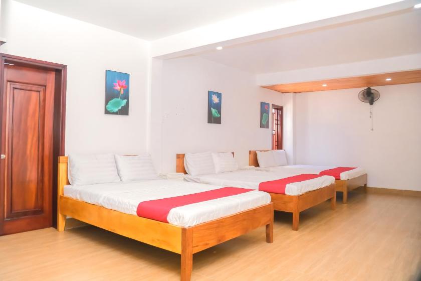 Phòng Gia Đình Có Ban Công