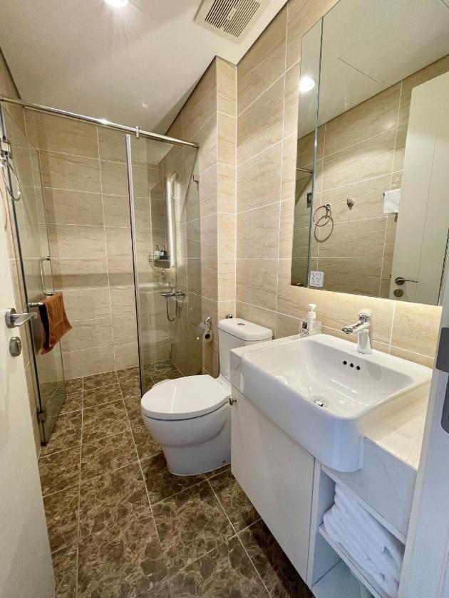 Studio Nhìn ra hồ Studio Nhìn ra hồ