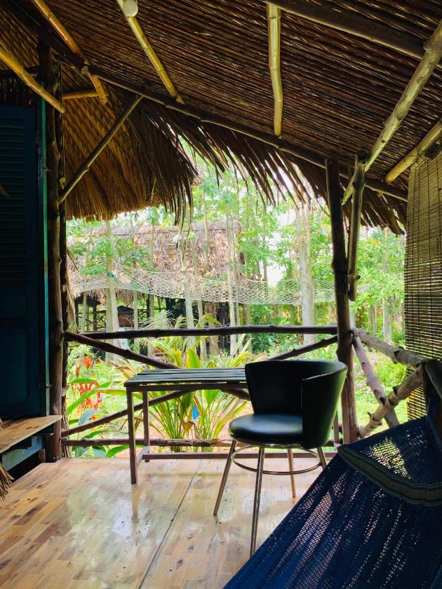 Phòng Gia Đình Có Ban Công Phòng Gia Đình Có Ban Công