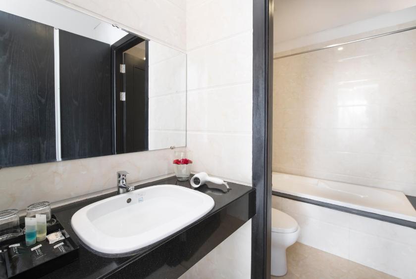 Phòng Deluxe Giường Đôi