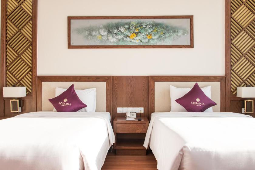 Phòng Deluxe 2 Giường Đơn Nhìn Ra Thành Phố Phòng Deluxe 2 Giường Đơn Nhìn Ra Thành Phố