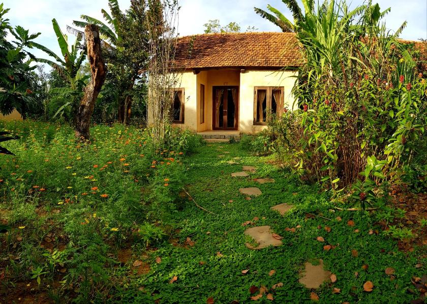 Cottage Nhìn Ra Vườn