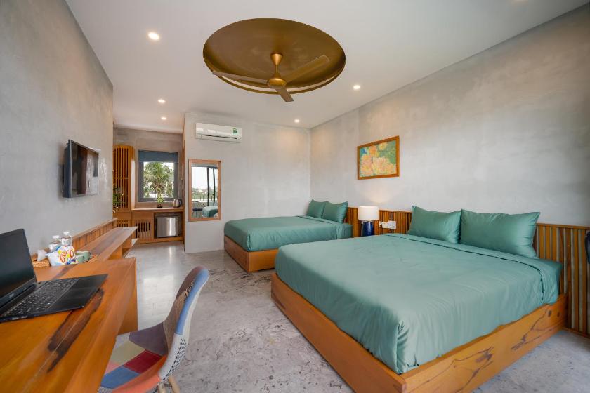 Suite Gia Đình Có Ban Công