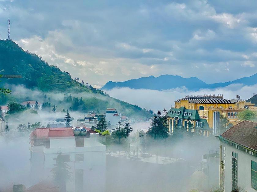 Phòng cho 3 người có Ban Công