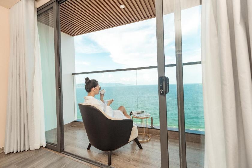 Phòng Premier Deluxe Nhìn ra Đại dương Phòng Premier Deluxe Nhìn ra Đại dương